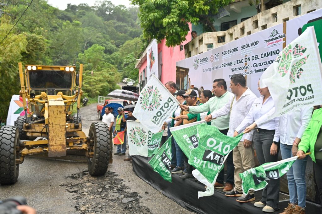 Arranca Gallardo rehabilitación del camino Retroceso-Guaxcuaco en Tamazunchale