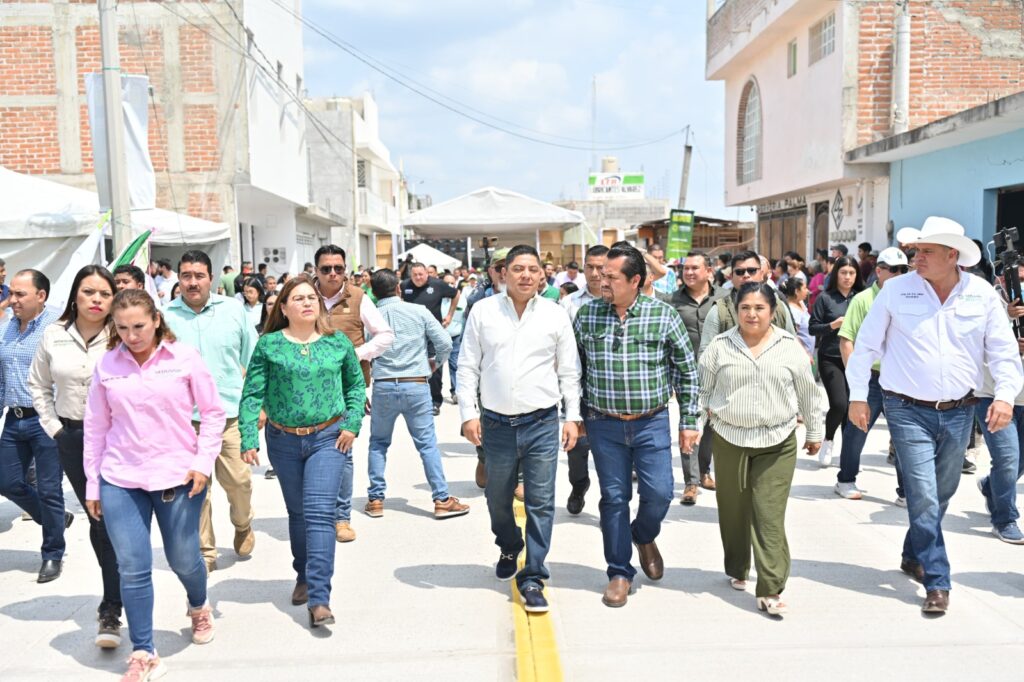 Gallardo entrega renovado el Eje Educativo Carlos Jonguitud Barrios