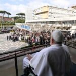 El Papa Francisco sigue en convalecencia y continúa sus terapias en Santa Marta