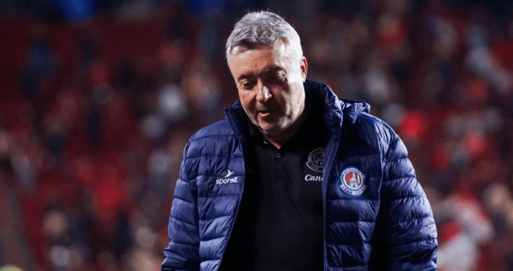 Domènec Torrent no llegará a Chivas; suena para Rayados