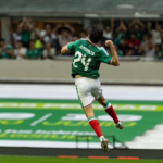 México venció a Brasil en duelo de leyendas con doblete de Oribe Peralta