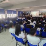 SSPC imparte charla contra el ciberbullying en la primaria Francisco Martínez de la Vega