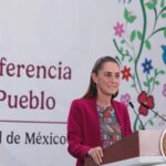 Claudia Sheinbaum presenta Olinia, el primer minivehículo eléctrico mexicano