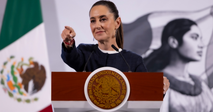 Con Claudia Sheinbaum y con México
