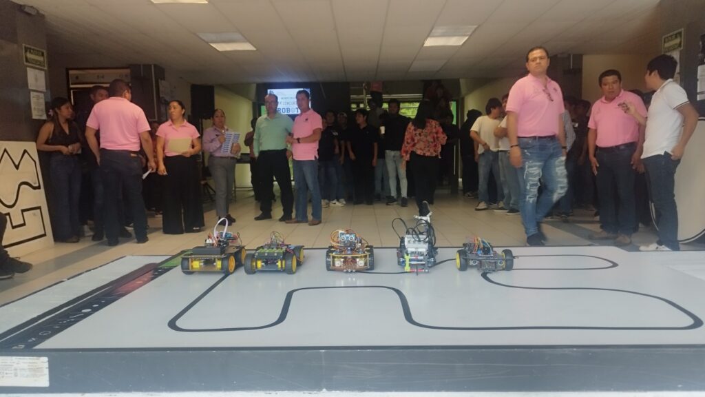 Celebra Instituto Tecnológico Superior de Tamazunchale concurso de robótica