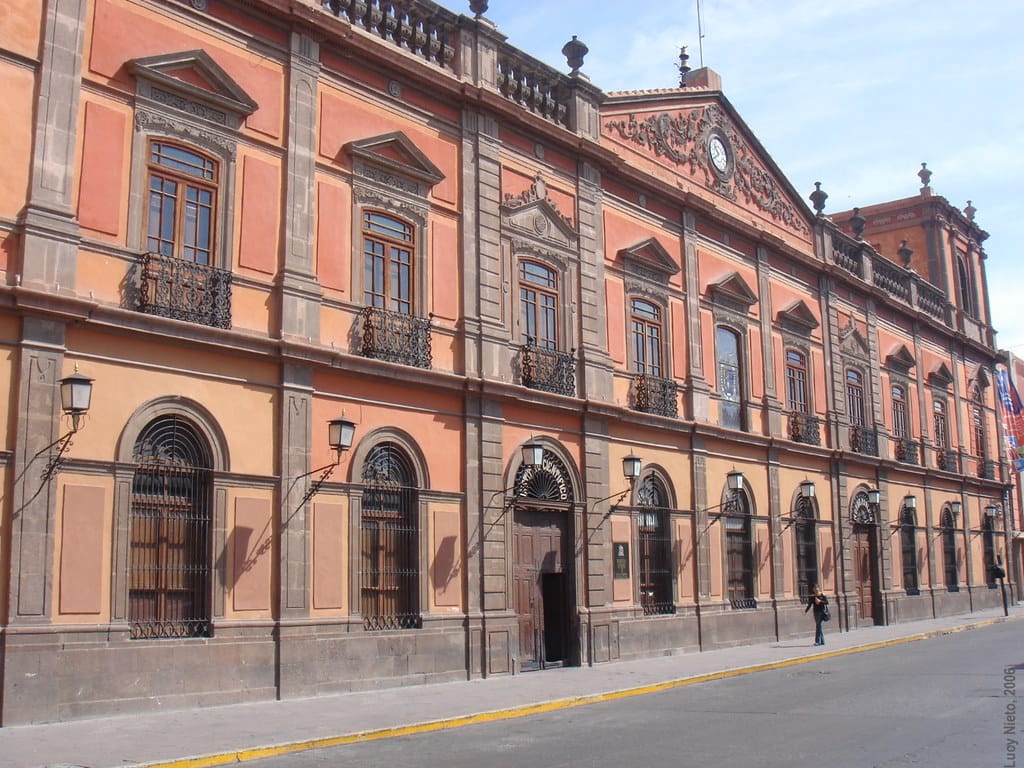 UASLP prevé 7 mil 856 lugares de nuevo ingreso; cifra podría aumentar