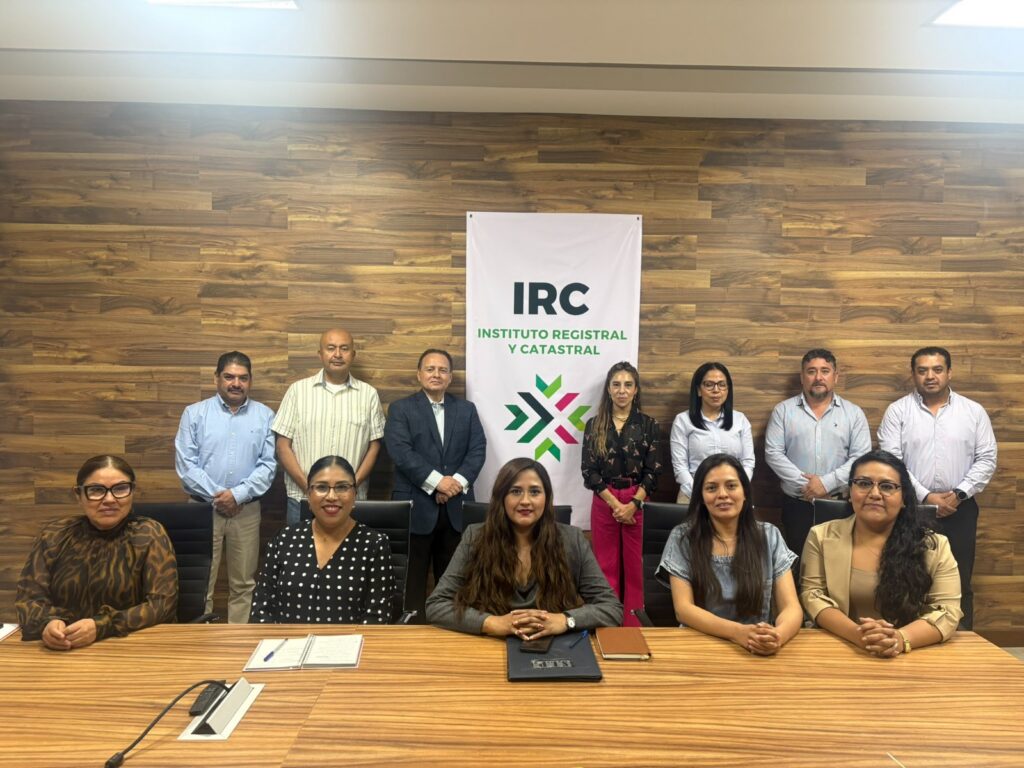 IRC y notarios de SLP unifican criterios para dar mayor certeza jurídica inmobiliaria