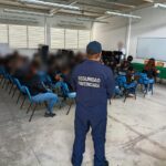 Universitarios recorren el penal de Ciudad Valles