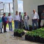 Entregan más de mil plantas de café a familias tének en Tancanhuitz