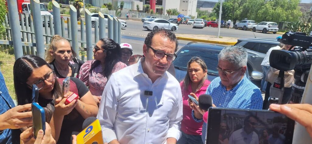 Somos MX intenta denunciar al PVEM y a Gallardo, pero encuentra cerrado el Ceepac