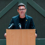 Andy Burnham asumirá como Primer Ministro del Reino Unido tras liderar el Partido Laborista