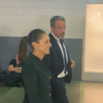 Claudia Sheinbaum llega al estadio para la final del Mundial entre Argentina y España