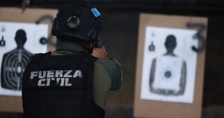 Capacitan a instructores de la Academia de Seguridad de SLP en Universidad de Seguridad en NL