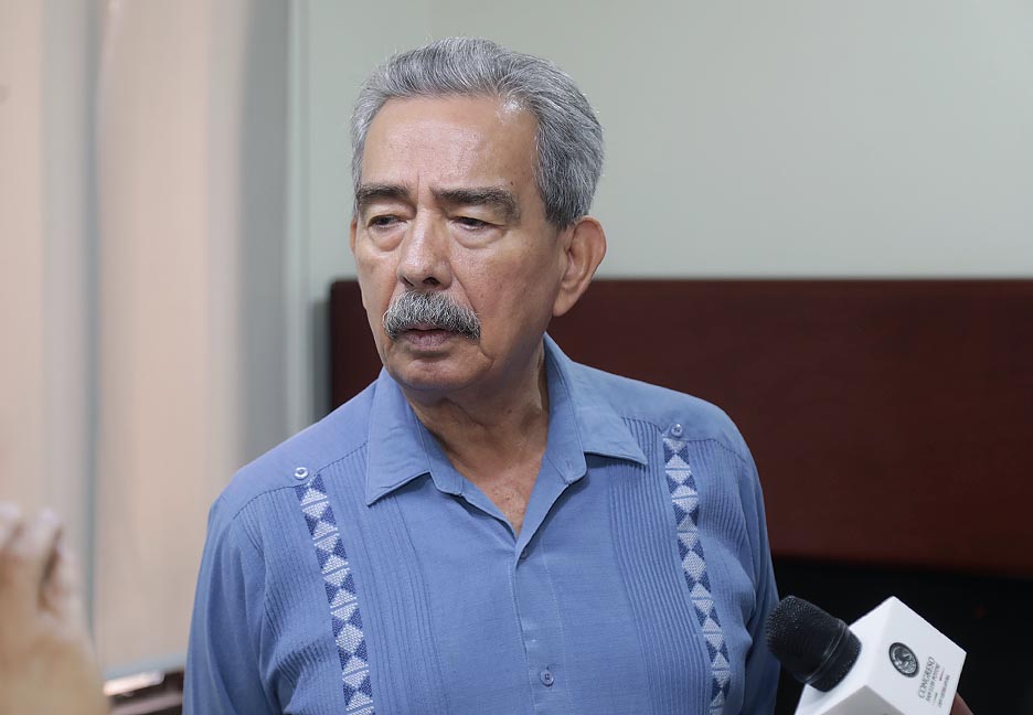 Prohibidos celulares en preescolar y del primero al tercer grado de primaria: Dip. Crisógono Pérez