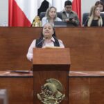 Diputada ‘balconea’ en tribuna incompetencia del Interapas durante lluvias