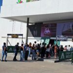 María José desata largas filas en el Palenque de la Fenapo con promoción 2×1