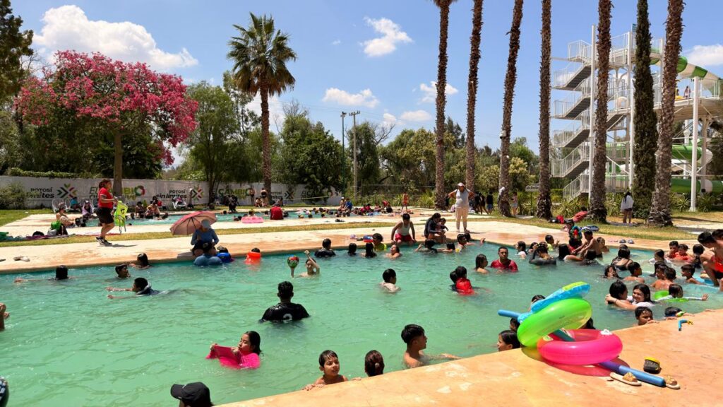 Gallardo autoriza dos miércoles gratis más en DinOasis Aqua Park