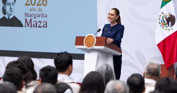 Sheinbaum presenta Olinia Carga; podrá transportar hasta 650 kilos y llegará al mercado en 2027