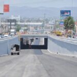 Lluvias provocan desprendimiento en lateral del desnivel frente a la Arena Potosí