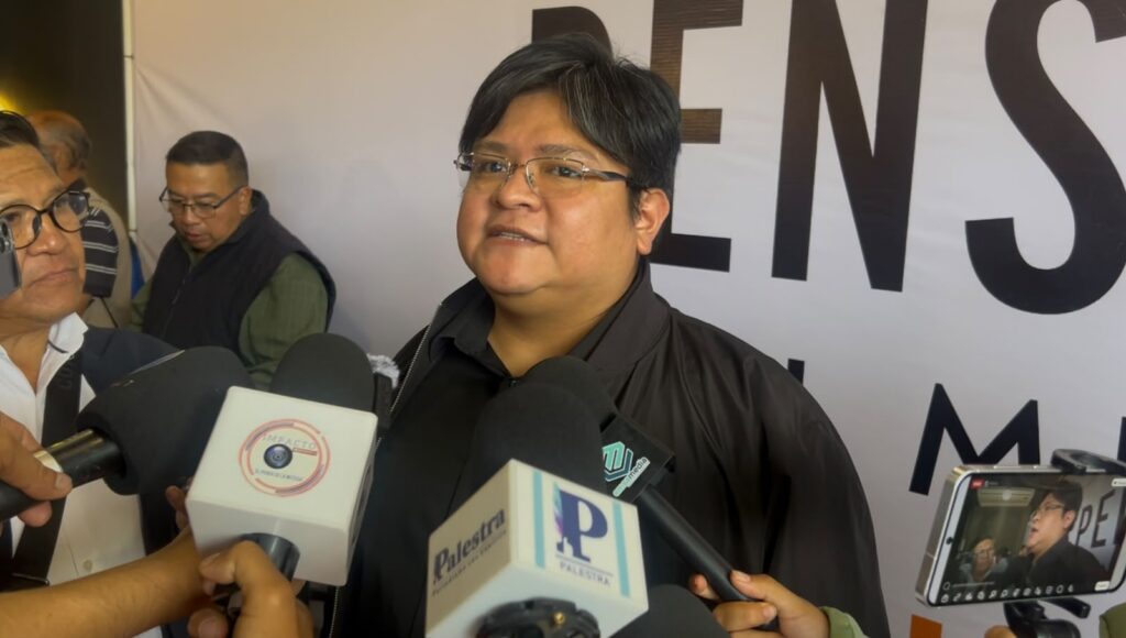 Gibrán Ramírez critica desde SLP la llegada de gobernadora “Rochista” en Sinaloa