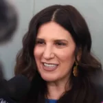 Kenia López llama a declarar la desaparición de poderes en Sinaloa
