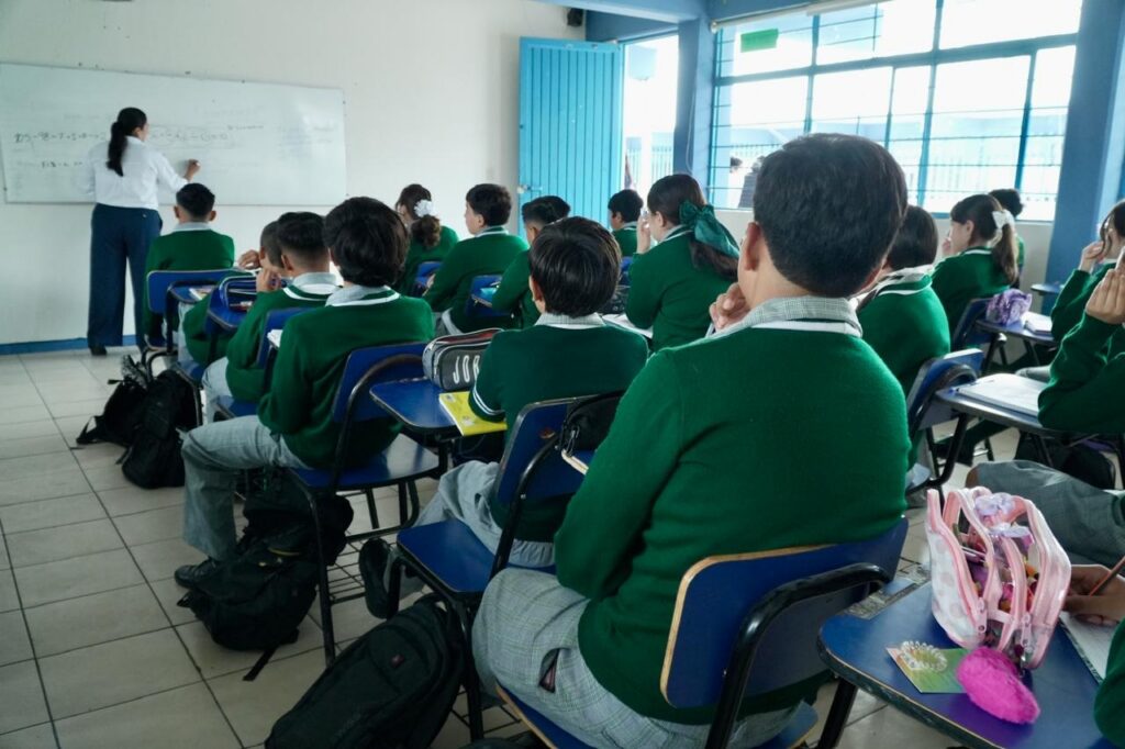 La próxima semana concretan cambios de centro de trabajo para docentes de telesecundarias