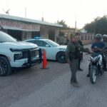 Guardia Civil orienta a conductores en movilidad responsable en Ciudad Fernández